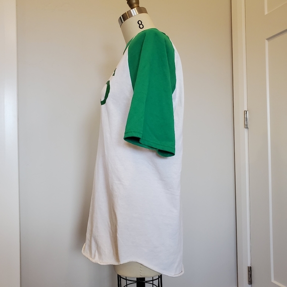 Custom made 456 shirt. Green and white with raglan short sleeves. Large unisex - Picture 4 of 12